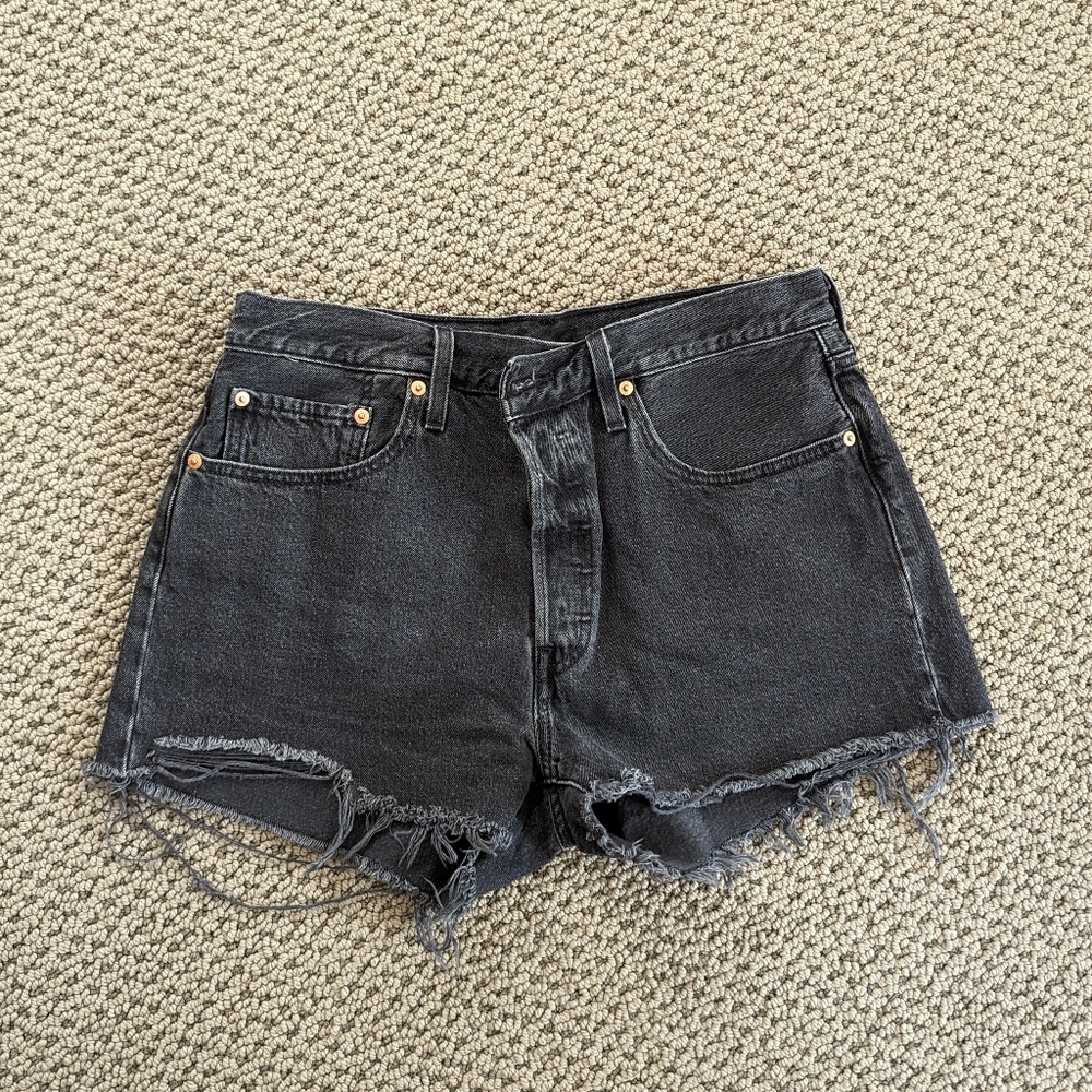 Black Distressed Levi's Shorts